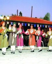 xoreutiko_sigkrotima_1